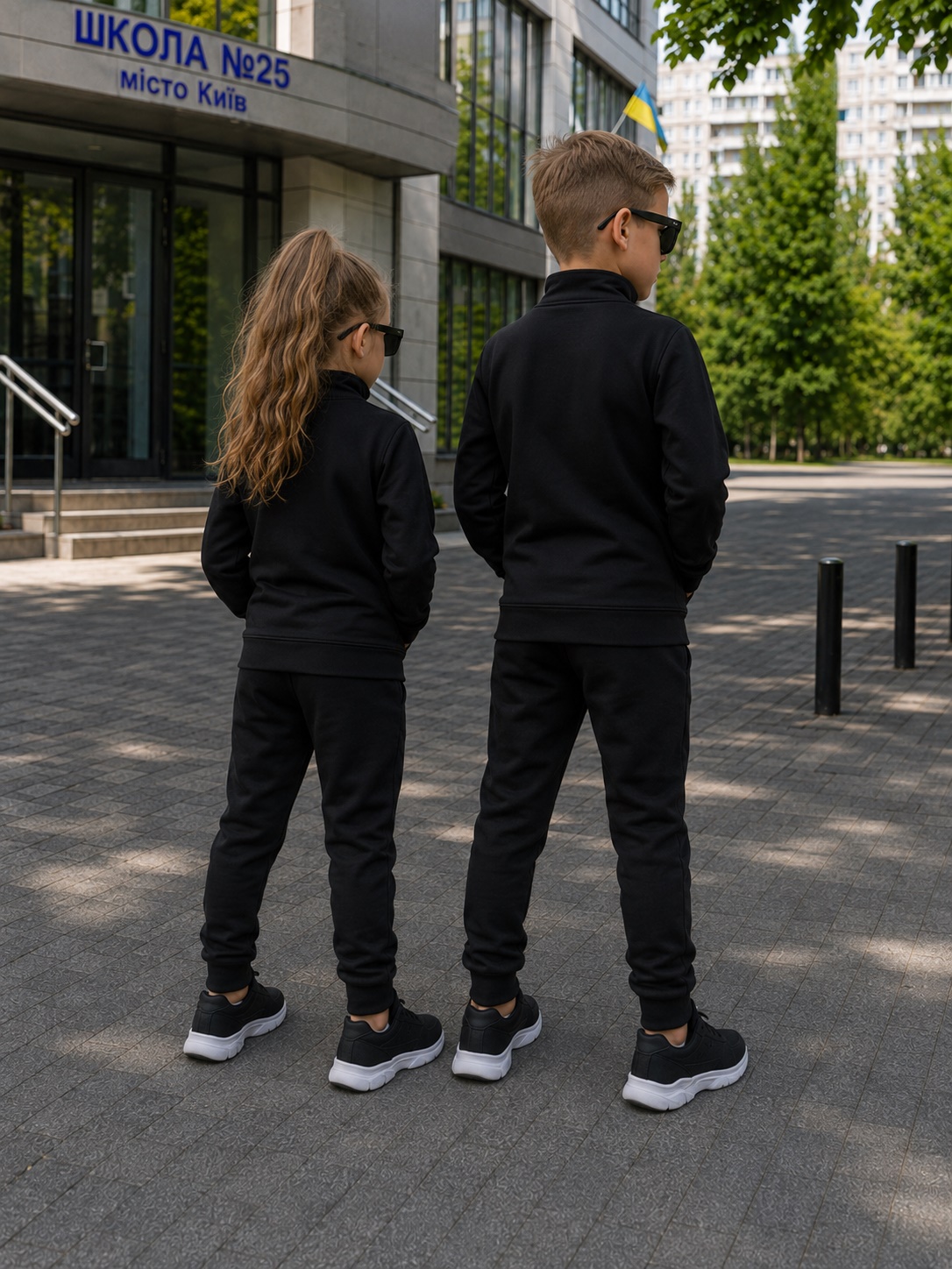Чорний дитячий костюм Adidas — фото 3
